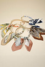 Load image into Gallery viewer, Scarf Choker - Abstract Fabric Scarf Double Bubble Chain Necklace