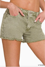 Load image into Gallery viewer, Acid Washed Frayed Cutoff Hem Shorts