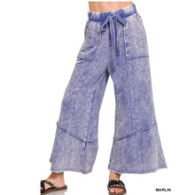 Load image into Gallery viewer, Exposed-seam Flare Hem Pants With Pockets