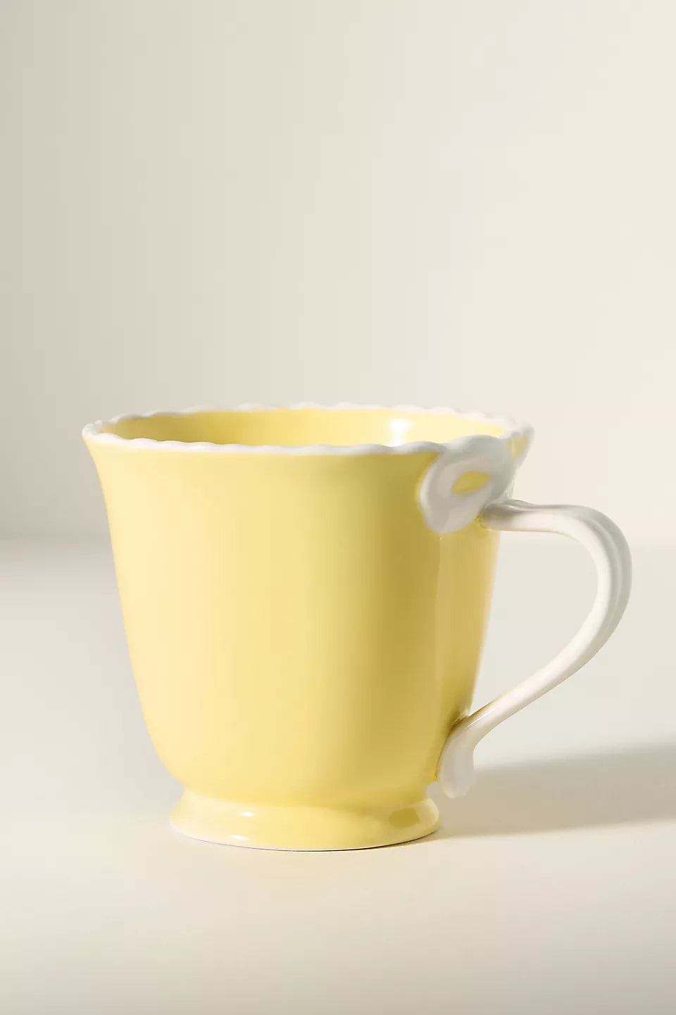 Benedita Bow Stoneware Mug