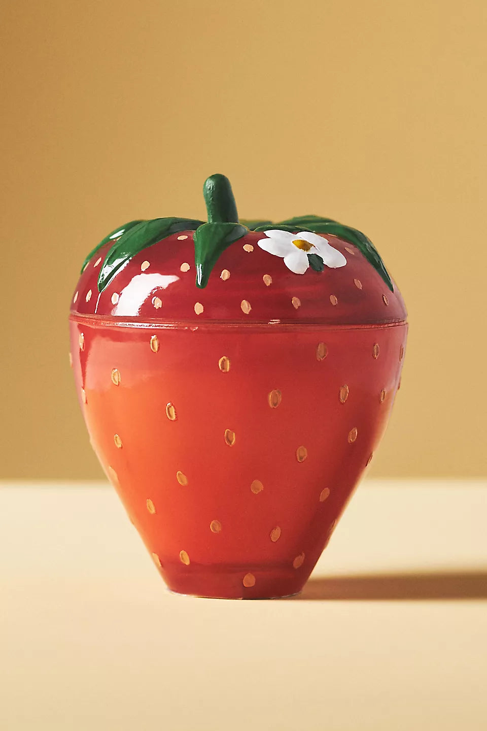 Strawberry-Shaped Fruity Strawberry & Guava Glass Candle