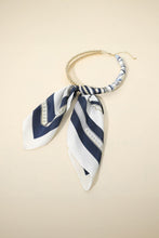 Load image into Gallery viewer, Scarf Choker - Abstract Fabric Scarf Double Bubble Chain Necklace
