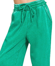 Load image into Gallery viewer, Acid Wash Fleece Palazzo Pant With Pockets
