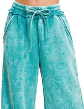 Load image into Gallery viewer, Acid Wash Fleece Palazzo Pant With Pockets
