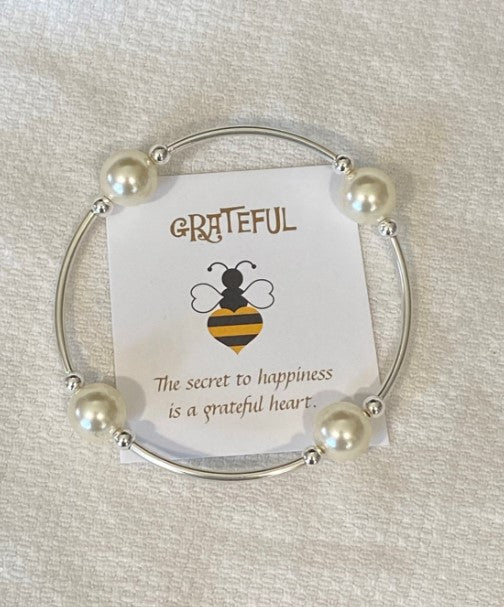 Grateful Pearl Bracelet