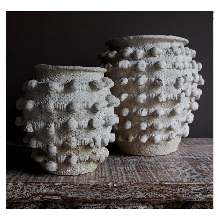 WHITE TEXTURED CEMENT VASE