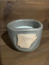 Load image into Gallery viewer, Oxford Pottery Candles 4oz
