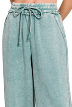 Load image into Gallery viewer, Acid Wash Fleece Palazzo Pant With Pockets
