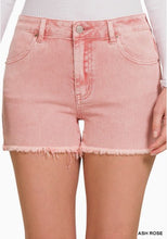 Load image into Gallery viewer, Acid Washed Frayed Cutoff Hem Shorts
