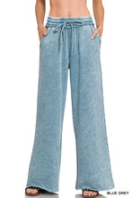 Load image into Gallery viewer, Acid Wash Fleece Palazzo Pant With Pockets
