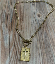 Load image into Gallery viewer, Gold Necklace
