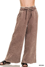 Load image into Gallery viewer, Acid Wash Fleece Palazzo Pant With Pockets
