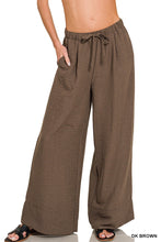Load image into Gallery viewer, Woven Airflow Drawstring Pants
