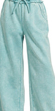 Load image into Gallery viewer, Acid Wash Fleece Palazzo Pant With Pockets
