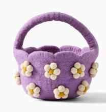 Load image into Gallery viewer, Felt Daisy Easter Baskets
