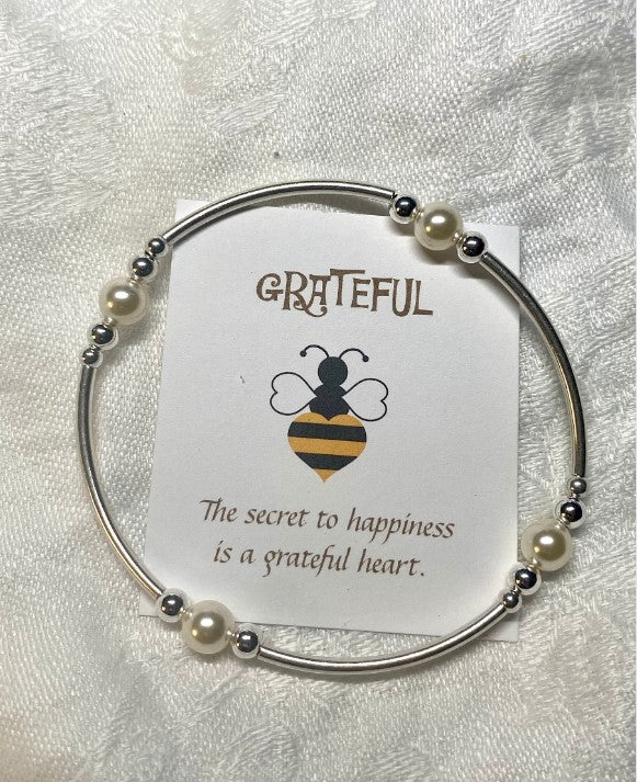 Grateful Pearl with Small 6mm Cream Pearls/Sterling Silver