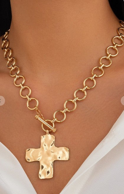 Notable Hammered Cross Front Toggle Necklace