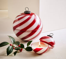 Load image into Gallery viewer, Ornament Shaped Scented Candle
