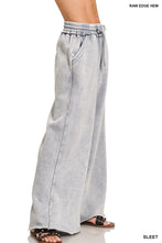 Load image into Gallery viewer, Acid Wash Fleece Palazzo Pant With Pockets
