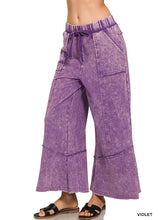 Load image into Gallery viewer, Exposed-seam Flare Hem Pants With Pockets
