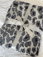 Load image into Gallery viewer, Luxe Blanket - Grey Leopard
